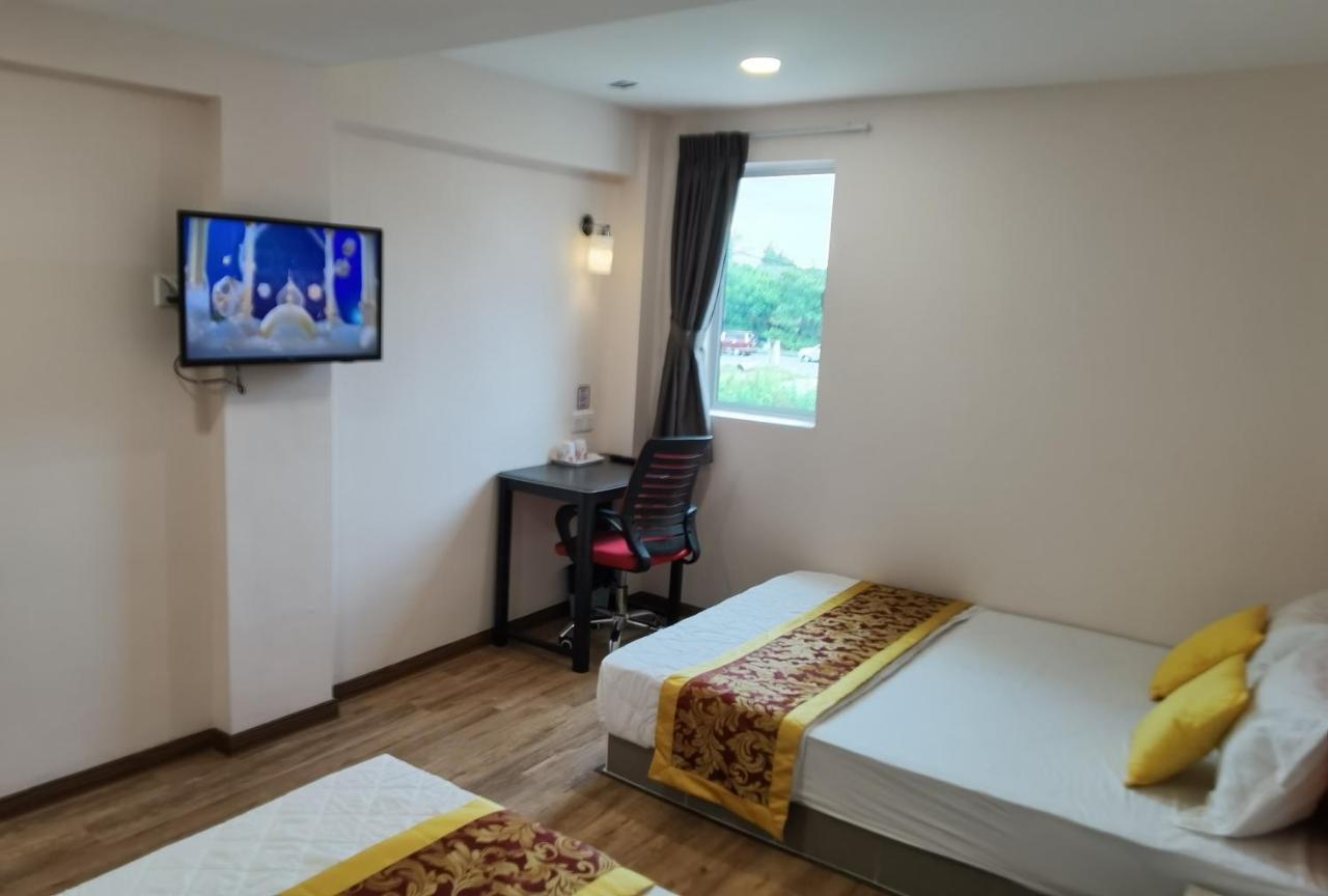 Mornings Hotel Σουνγκάϊ Πετάνι Εξωτερικό φωτογραφία